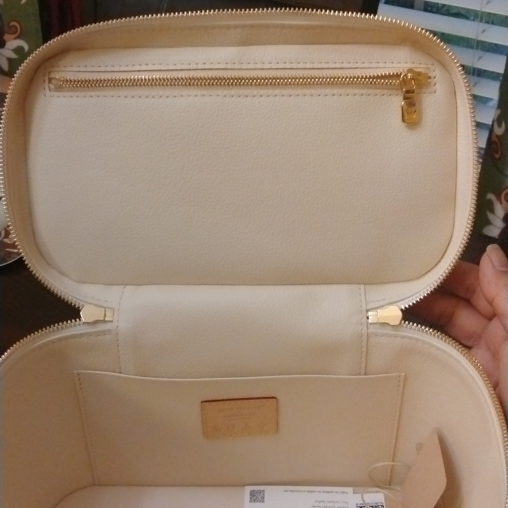 Louis Vuitton White Multicolor Monogram Nice BB Vanity Bag - Picture 7 of 13
